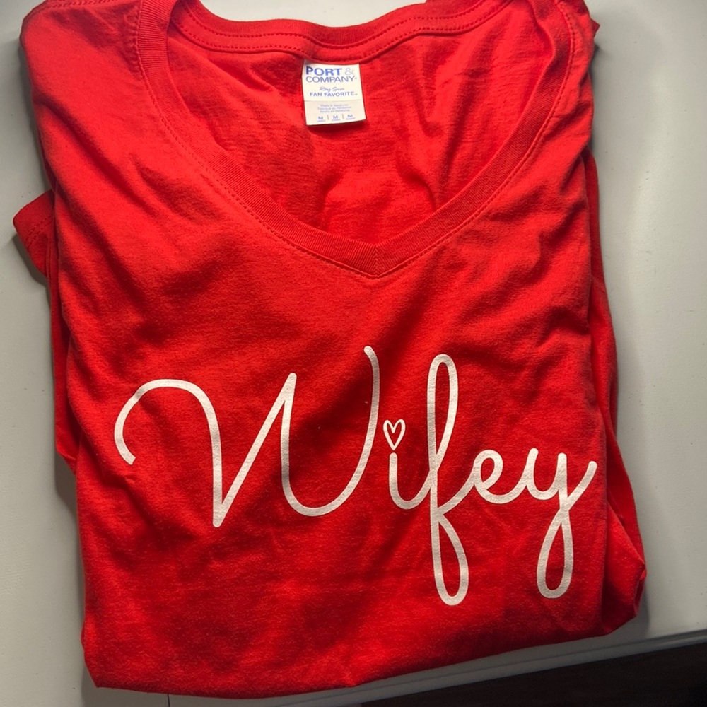 Long sleeve red Wifey shirt